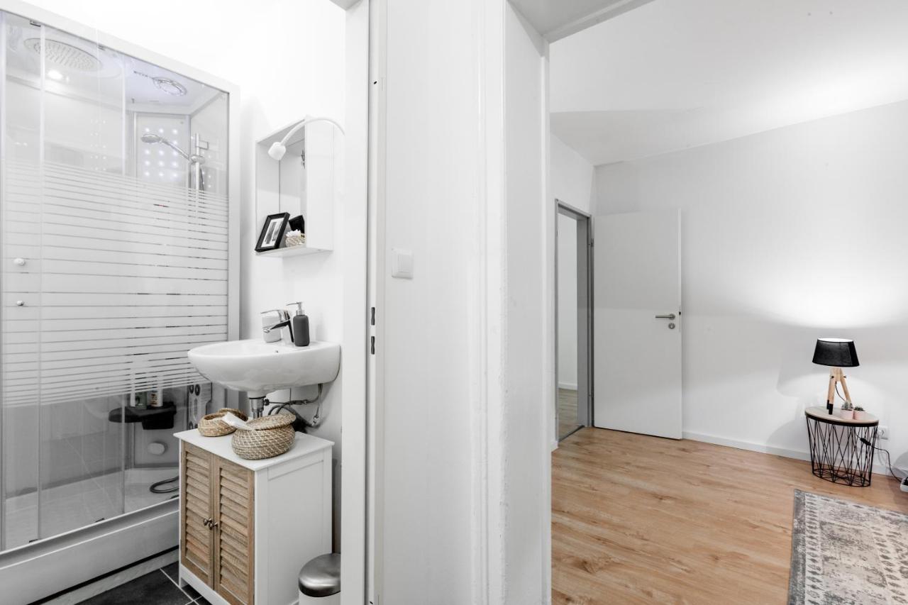 Beautiful 3 Room apartment in Kreuzberg Berlin Exterior foto